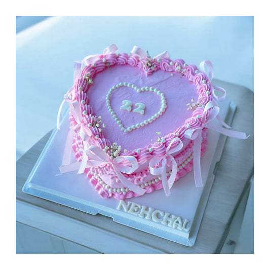 Pink Vintage Heart Cake